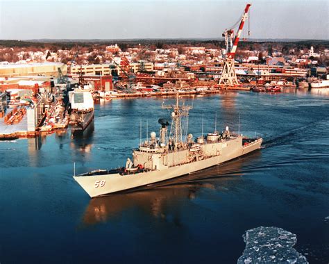 naval shipyard bath maine.